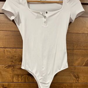 Hollister White Short Sleeve Bodysuit